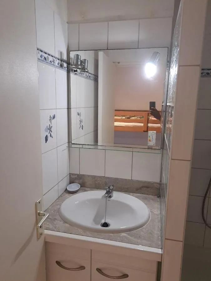 Apartment Studio Cosy Les Pieds Dans L'Eau A L'Autre Bord Le Moule